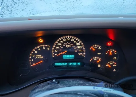 2004 Chevrolet Suburban K1500 z USA, uszkodzony, nr VIN 1GNFK16Z64J141453